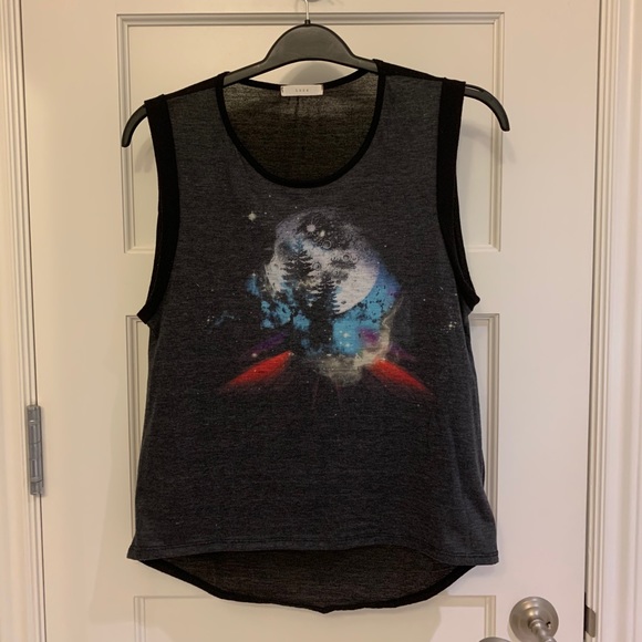 Women’s Graphic Tank Top - Picture 1 of 2